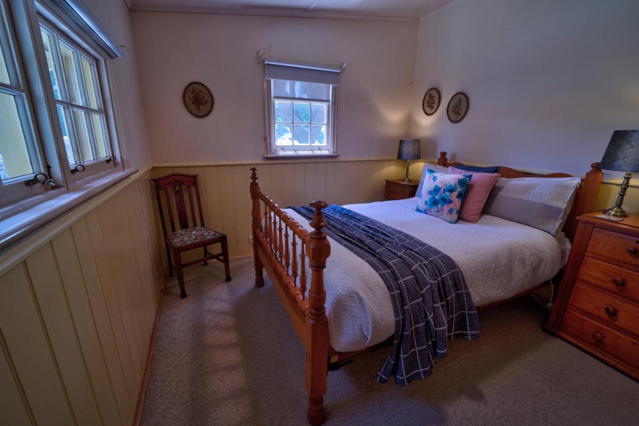 Cherry Plum Cottages Port Fairy Eksteriør billede